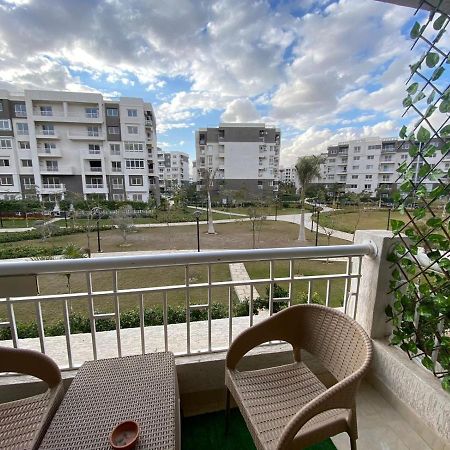 Madinaty Well-Furnished 3- Bedroom Apartment - شقة فندقيه للايجار مدينتي Madinat ash Shuruq Exterior foto